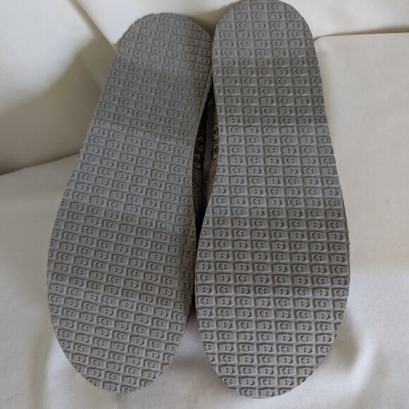 NWOB SANUK WOMENS DONNA HEMP LOAFER - SZ 10 - NATURAL - Picture 8 of 8